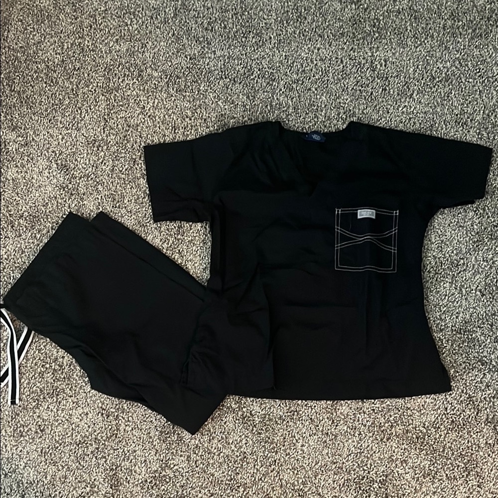 Black Sky Scrub Set with Pocket Detail